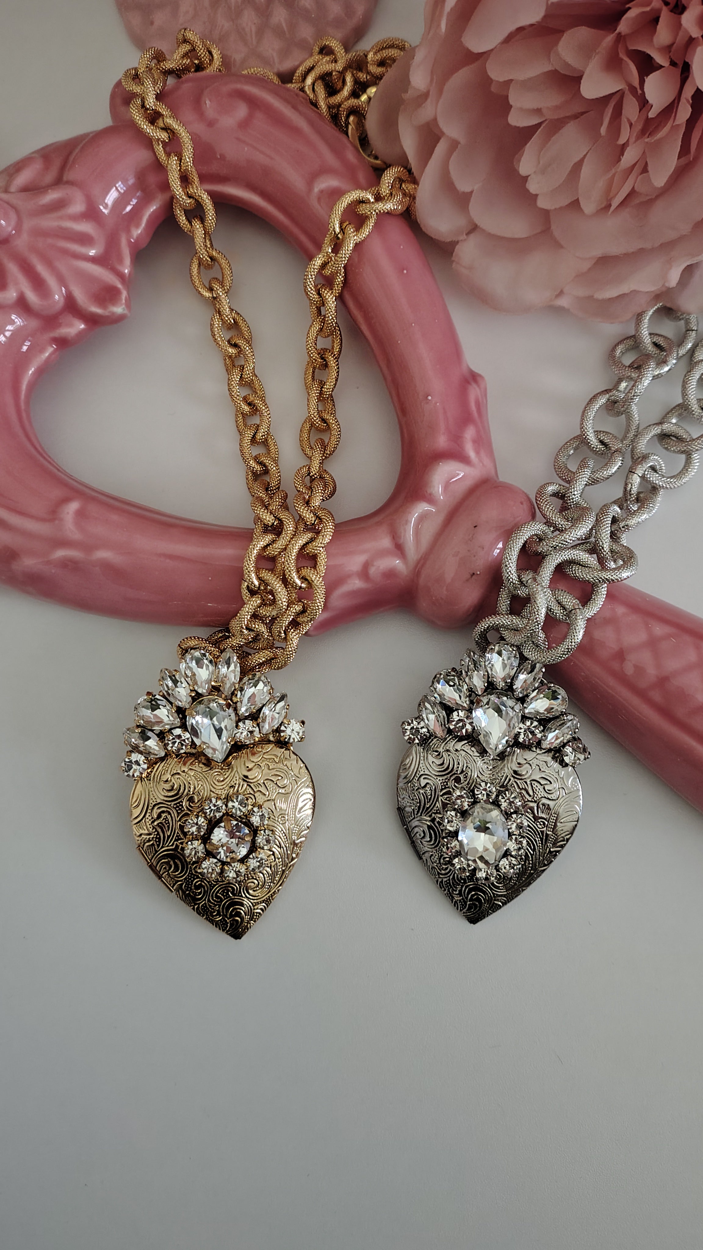 Collana Cuore Sacro portafoto