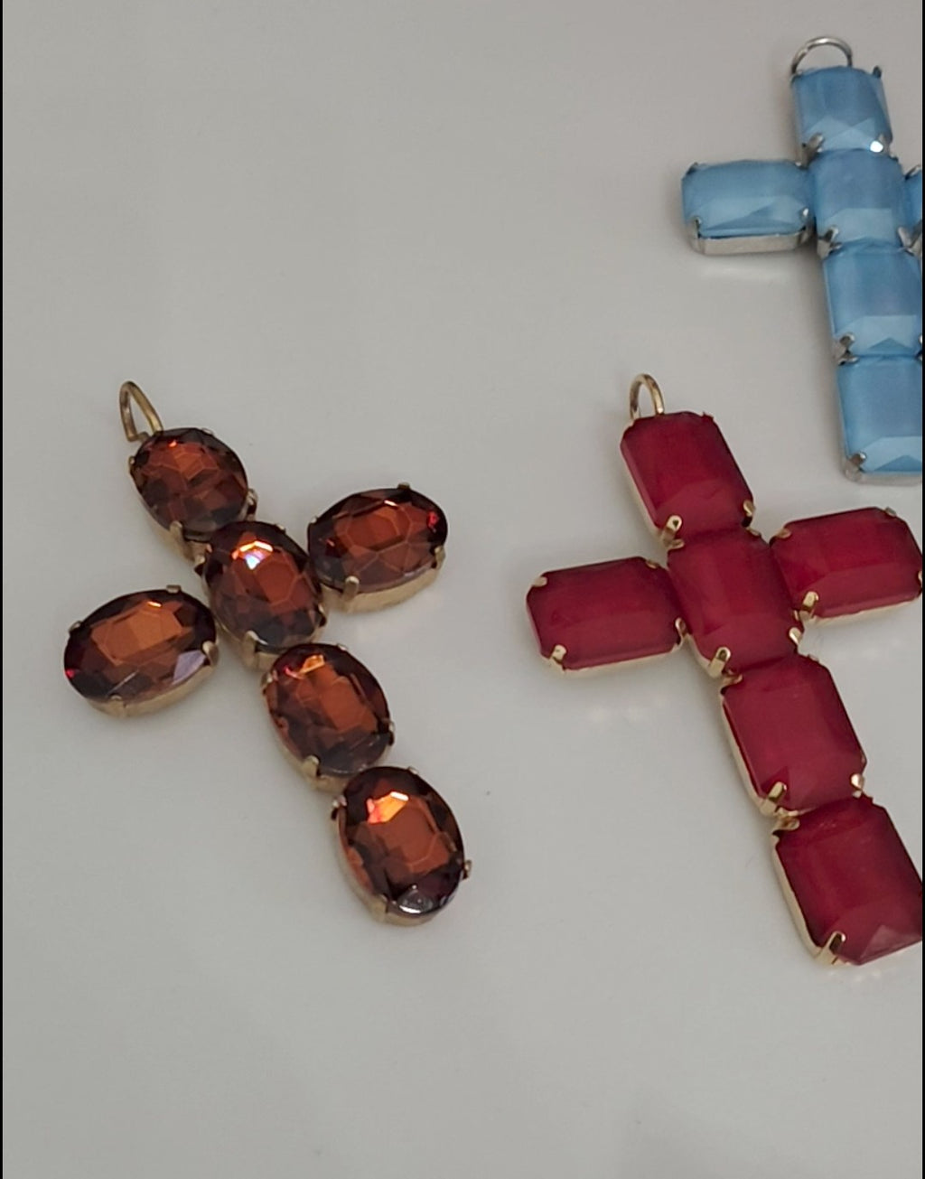 Croci con collarino magnetico