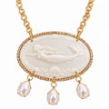 Cammeo Parthenope Bianco con gocce di perle
