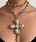 Крест с барочным жемчугом и кристаллами Swarovski