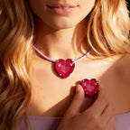 Ciondolo Love con collarino magnetico