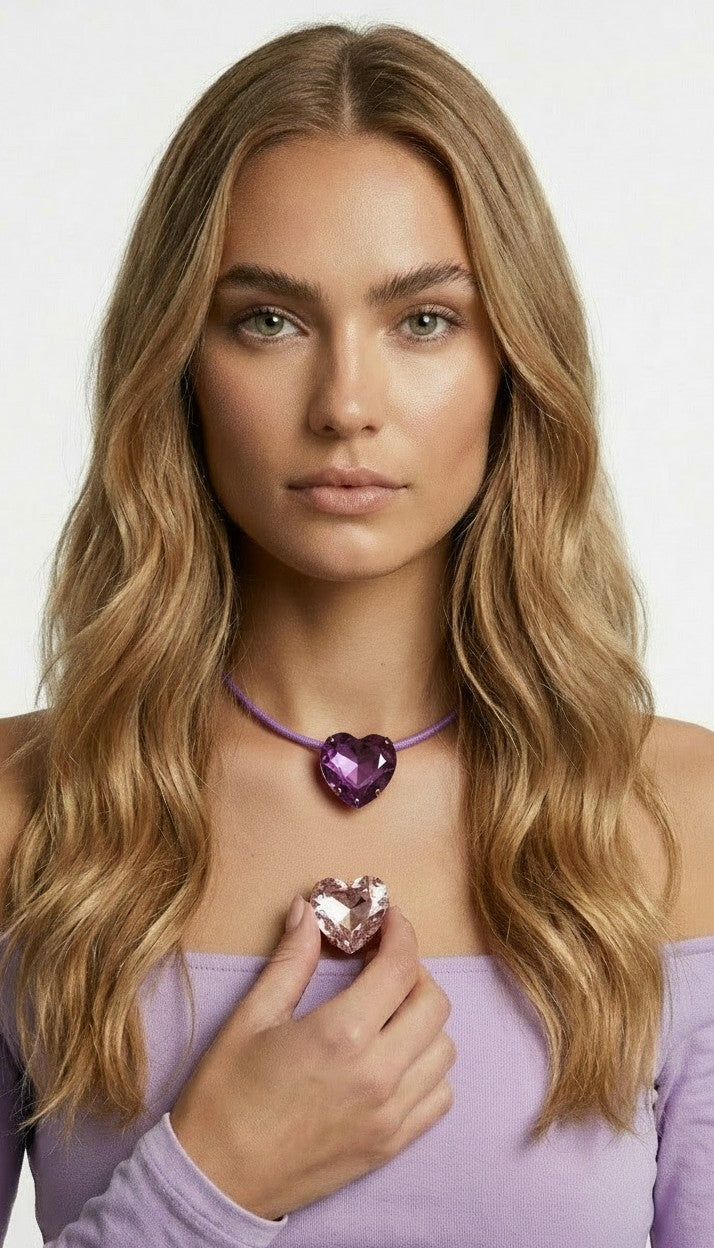 Ciondolo Love con collarino magnetico